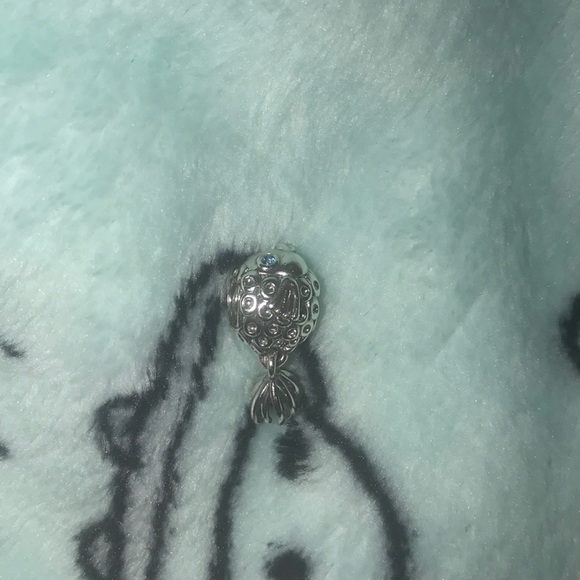 Pandora splish splash fish charm (retired) - Picture 1 of 2